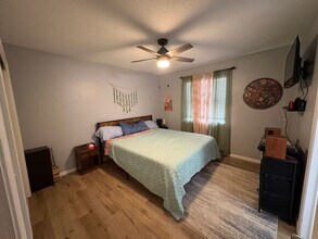 111 N Florene St in Fayetteville, AR - Building Photo - Building Photo