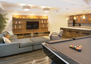 Avalon Studio 4121 Apartments