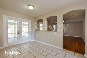 3291 Wild Pepper Ct in Deltona, FL - Foto de edificio - Building Photo