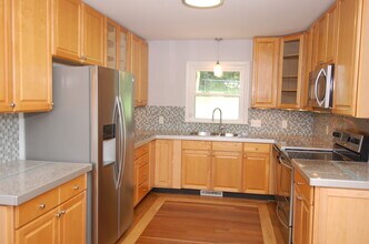 3105 Brentwood Rd in Raleigh, NC - Foto de edificio - Building Photo