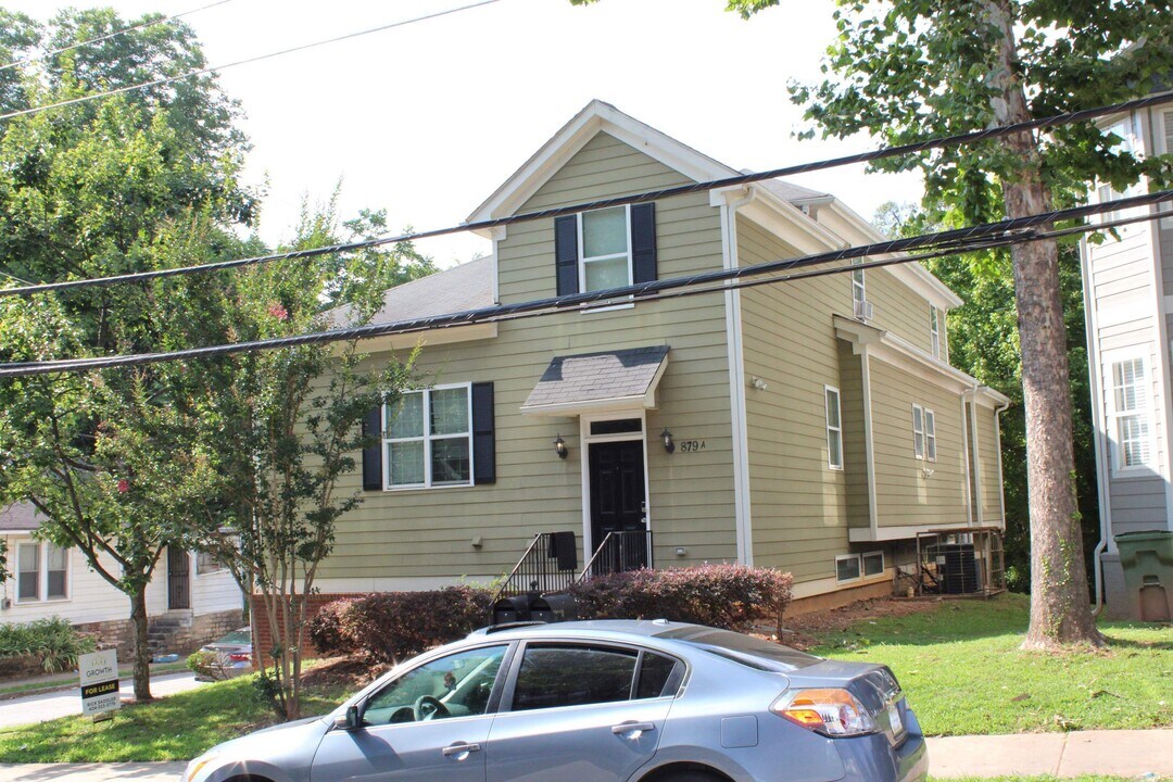 879 Parsons St SW-Unit -A in Atlanta, GA - Building Photo