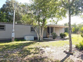 116 Claudia St in Interlachen, FL - Building Photo