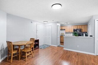 11 Gibbs St in Worcester, MA - Building Photo - Building Photo