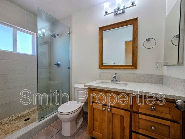 2601 Gates Ave in Redondo Beach, CA - Building Photo - Building Photo