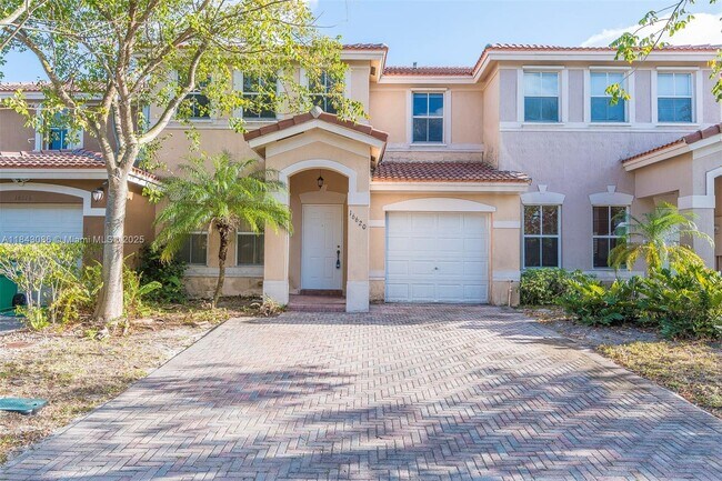 16620 SW 47th Terrace in Miami, FL - Building Photo - Building Photo