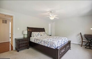 5205 Cannes Ct in Alexandria, VA - Building Photo