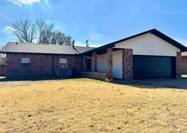 property at 413 Rosewood Dr