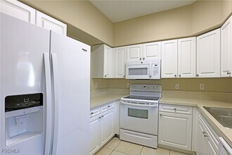 4160 Castilla Circle in Ft. Myers, FL - Building Photo - Building Photo