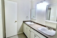 15830 Alta Mesa Dr photo'