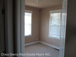 1784 Roth St in Chico, CA - Foto de edificio - Building Photo
