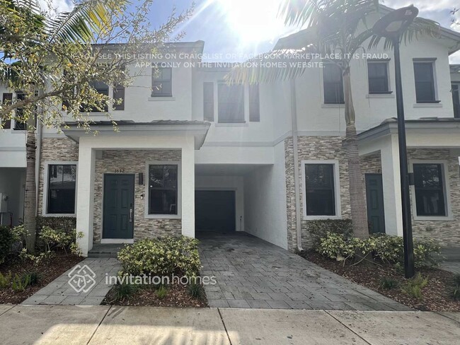 property at 1632 SW 29th St