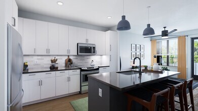 Union Noda in Charlotte, NC - Foto de edificio - Building Photo