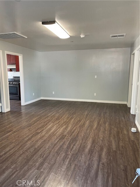 920 Aldgate Ave in La Puente, CA - Building Photo