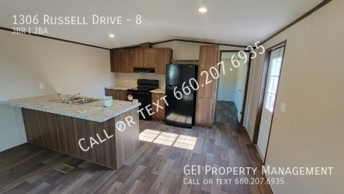 property at 1306 Russell Dr