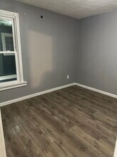 405 Blatchley Ave, Unit 2nd Floor in New Haven, CT - Building Photo - Building Photo