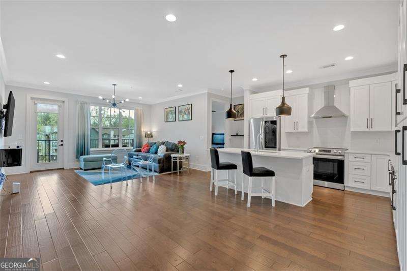 6890 Peachtree Blvd in Atlanta, GA - Building Photo