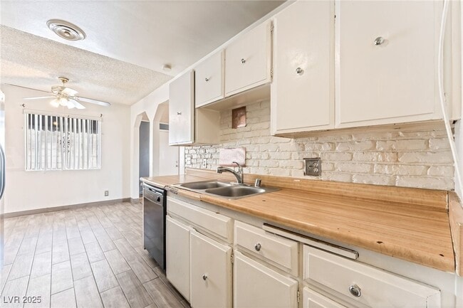 property at 5809 Pebble Beach Blvd