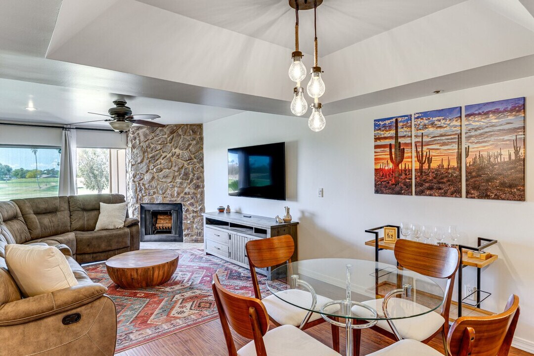 7910 E Thomas Rd in Scottsdale, AZ - Building Photo