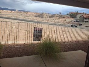 680 Peartree Ln in Mesquite, NV - Building Photo - Building Photo