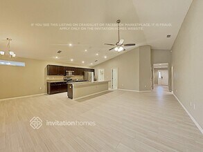 3386 Mahogany Pointe Loop in Lakeland, FL - Foto de edificio - Building Photo