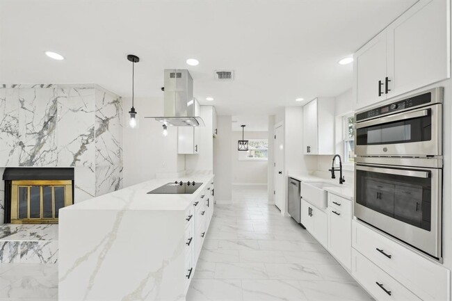 property at 25522 Tuckahoe Ln