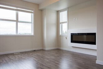 655-655 Watt Blvd SW in Edmonton, AB - Building Photo - Building Photo