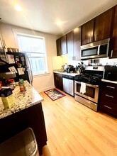 5203 N Bernard St in Chicago, IL - Building Photo - Building Photo