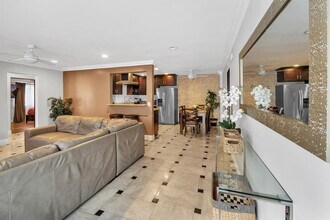 711 Island Ct in San Diego, CA - Building Photo - Building Photo