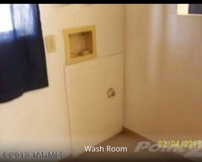 310 Indio Pl in Tucson, AZ - Building Photo - Building Photo