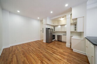 98 Park Ave in Hoboken, NJ - Building Photo - Building Photo