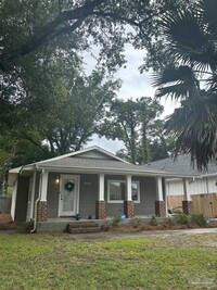 1300 E Fisher St in Pensacola, FL - Building Photo - Building Photo