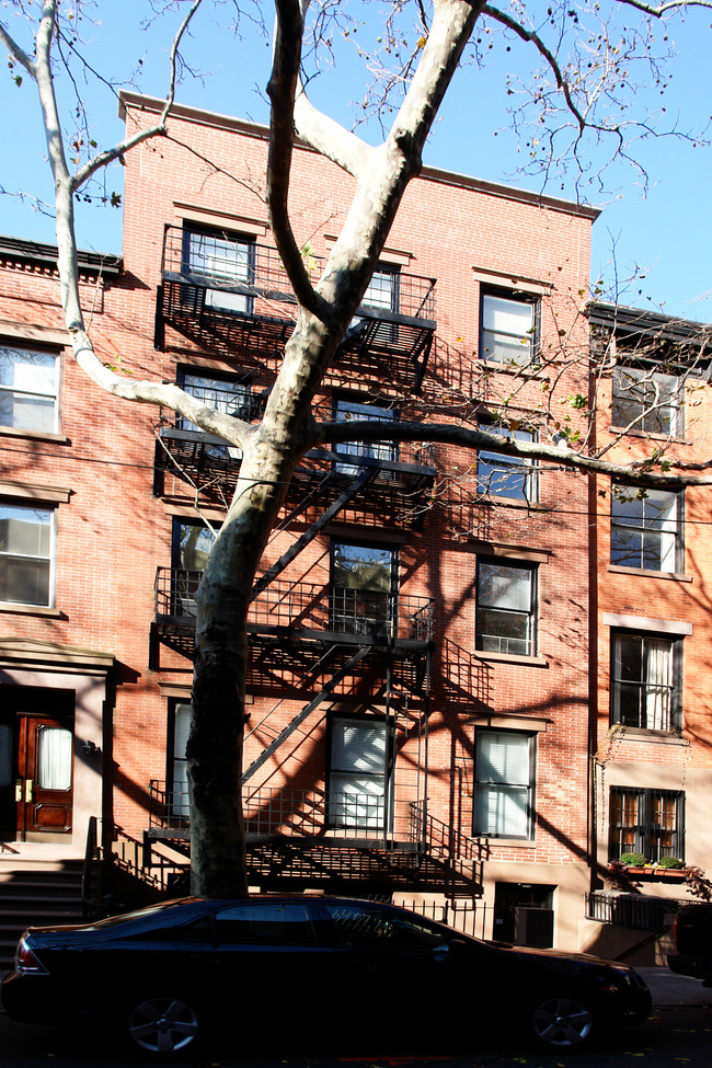 308 Hicks St in Brooklyn, NY - Building Photo - Building Photo