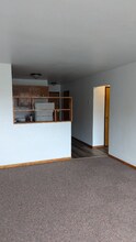 2209 Washington St NE in Minneapolis, MN - Building Photo - Building Photo