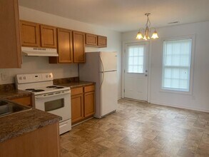 510 Haws Run Rd in Jacksonville, NC - Building Photo - Building Photo