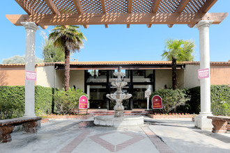 Villa del Sol in Pomona, CA - Building Photo - Building Photo