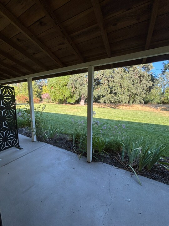 8099 Sonoma Hwy in Santa Rosa, CA - Building Photo