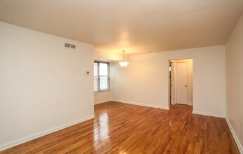The Morgan on Capitol Hill Apartments in Washington, DC - Foto de edificio - Interior Photo