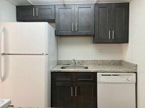 925 W Oak Ridge Rd in Pine Castle, FL - Building Photo - Building Photo