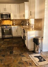 15922 Cutten Rd in Houston, TX - Building Photo - Building Photo