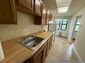 53 Fellsway W, Unit 14 in Medford, MA - Building Photo - Building Photo