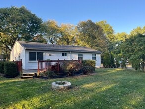 7 Metroview Ct, Unit B-03 in Ann Arbor, MI - Building Photo - Building Photo