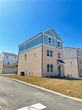 2380 Whistler Wy NE in Lawrenceville, GA - Foto de edificio - Building Photo