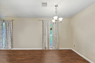 2018 Westlake Rd, Unit A in Houston, TX - Foto de edificio - Building Photo
