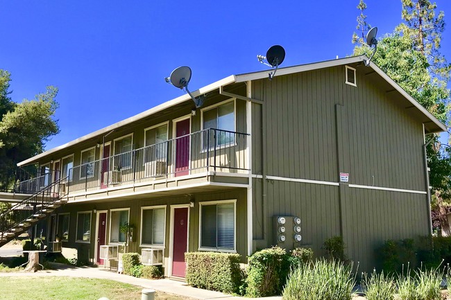 Sandstone Apartments in Woodland, CA - Building Photo - Other