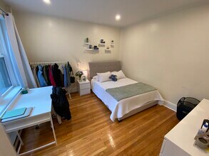 63 Park Dr, Unit #15 in Boston, MA - Building Photo - Building Photo