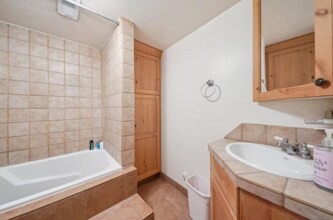 13046 Mountain Crest Cir in Draper, UT - Building Photo - Building Photo