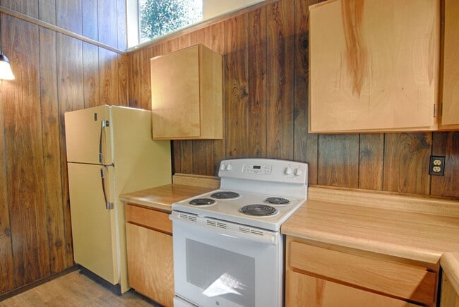 5826 Victoria Rd in Carnelian Bay, CA - Building Photo - Building Photo