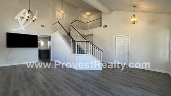 13141 Quiet Canyon Dr in Victorville, CA - Building Photo - Building Photo