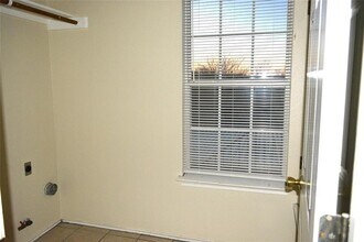 3102 Northwest Blvd in Georgetown, TX - Building Photo - Building Photo