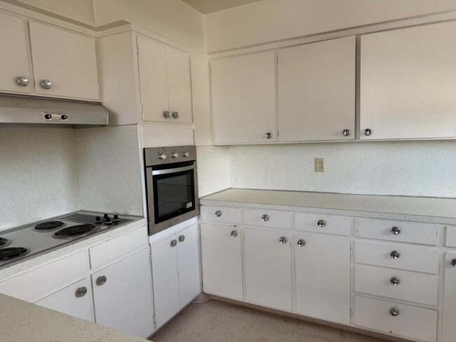 1767 Oxford Dr in Cheyenne, WY - Building Photo - Building Photo